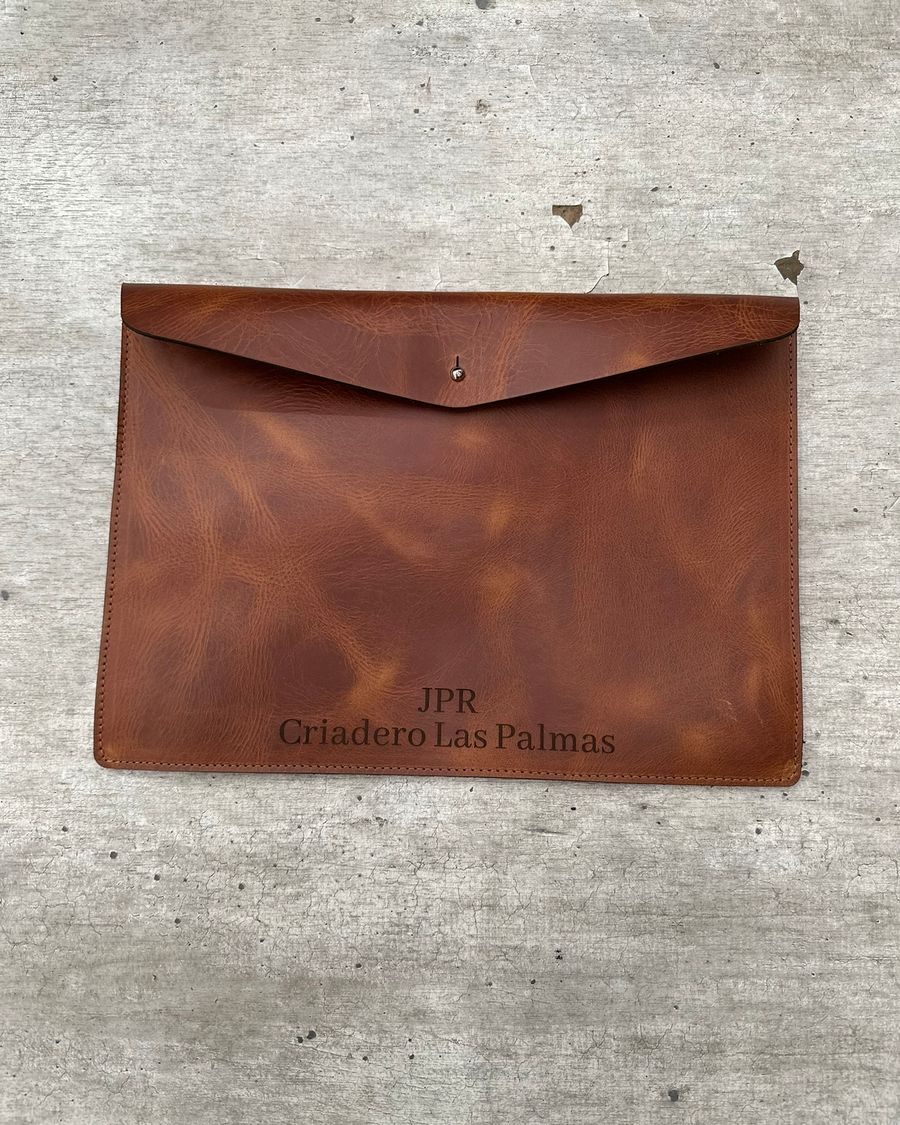 Estuche de cuero para portátil personalizado